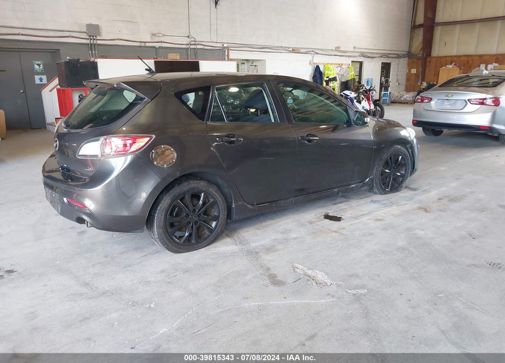 2010 MAZDA 3 S SPORT VIN: JM1BL1H69A1130062