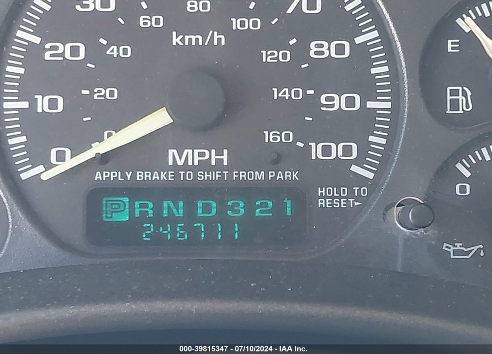 2002 GMC YUKON DENALI VIN: 1GKEK63U42J317895