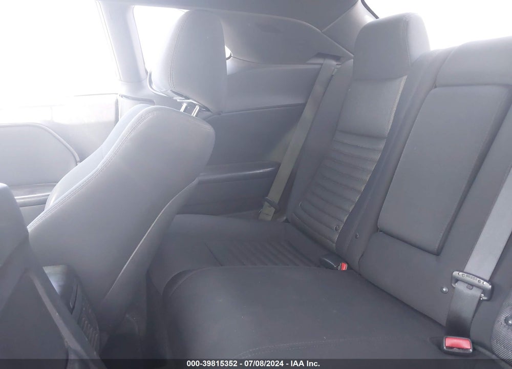 2014 DODGE CHALLENGER SXT VIN: 2C3CDYAG9EH270346