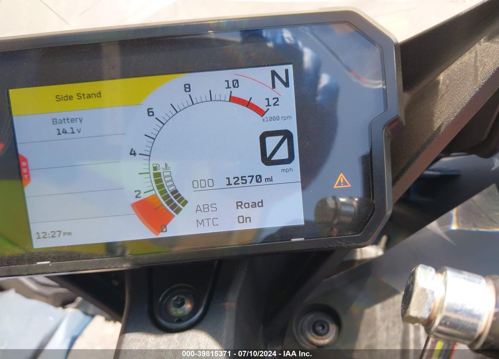2022 KTM 390 RC VIN: MD2JYJ403NC216650