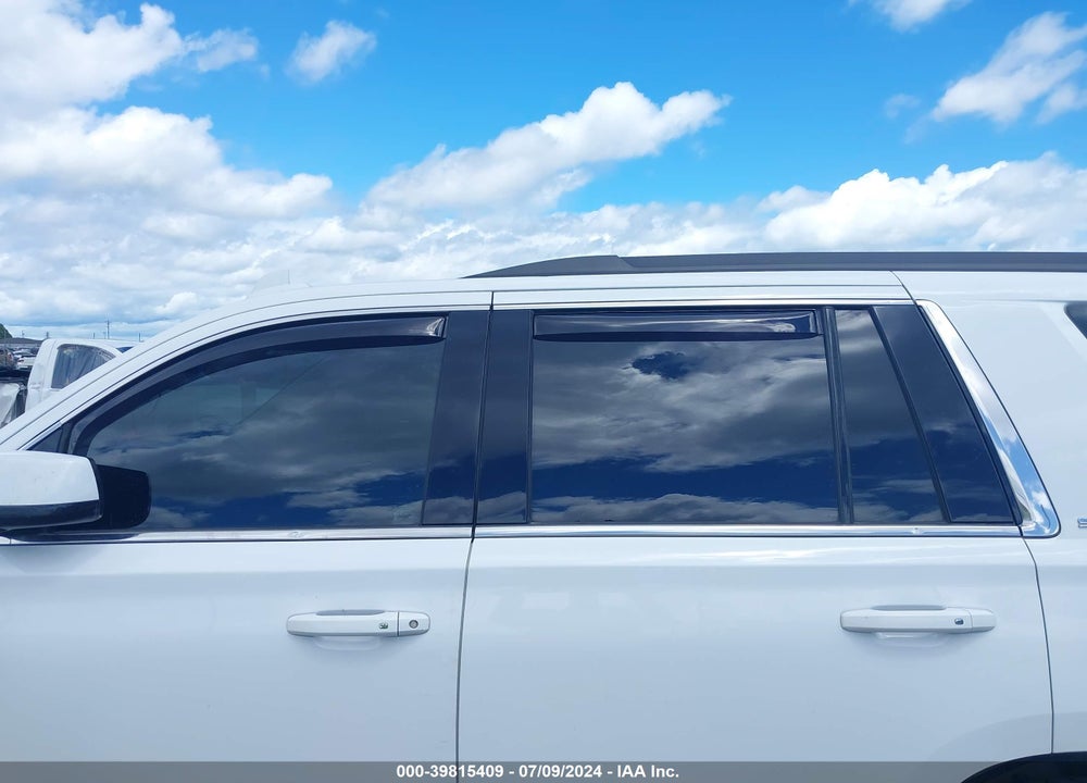 2016 GMC YUKON SLT VIN: 1GKS1BKC3GR364576
