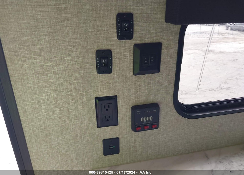 2023 JAYCO JAY FL VIN: 1UJBC0BP3P17W0244