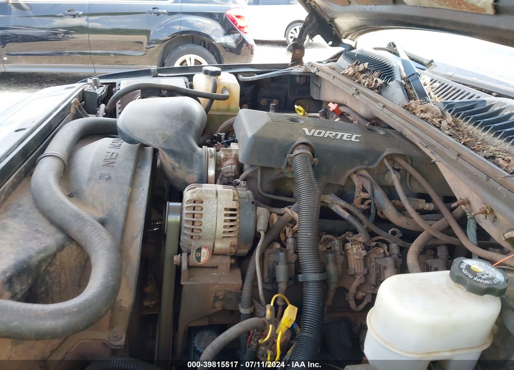 2000 CHEVROLET SILVERADO 1500 LS VIN: 2GCEK19T5Y1224867