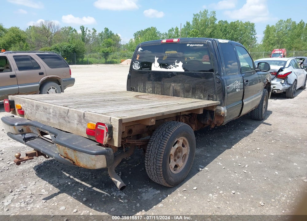 2000 CHEVROLET SILVERADO 1500 LS VIN: 2GCEK19T5Y1224867