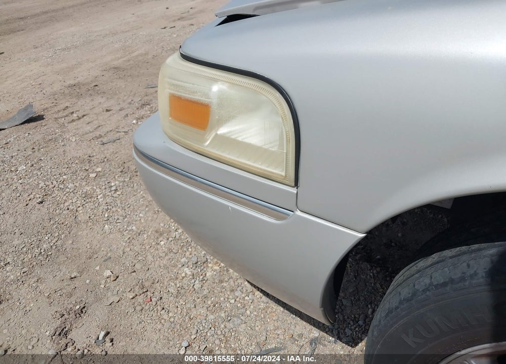 2008 MERCURY GRAND MARQUIS LS VIN: 2MEFM75V38X662842