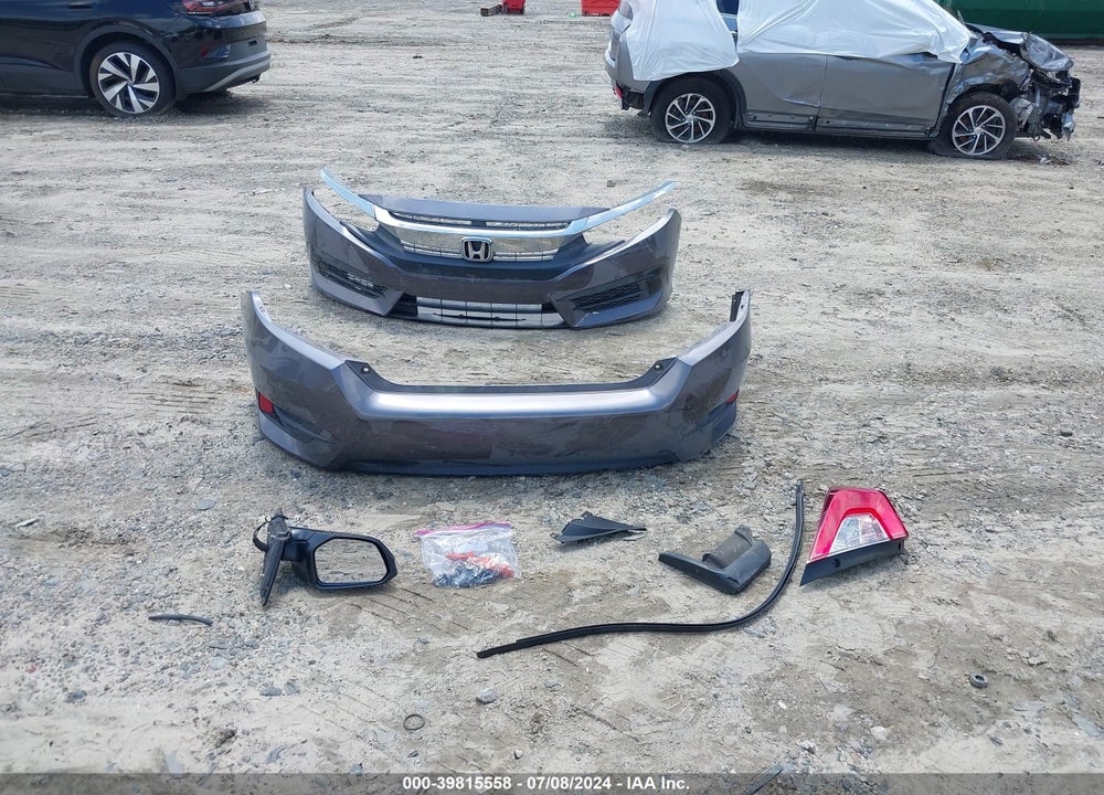 2018 HONDA CIVIC LX VIN: 19XFC2F53JE021434