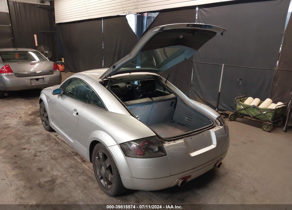 2000 AUDI TT VIN: TRUUC28N4Y1024589