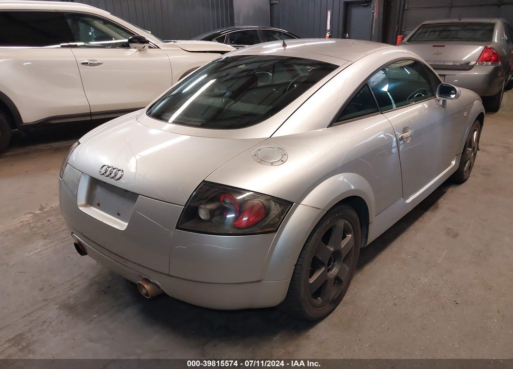 2000 AUDI TT VIN: TRUUC28N4Y1024589