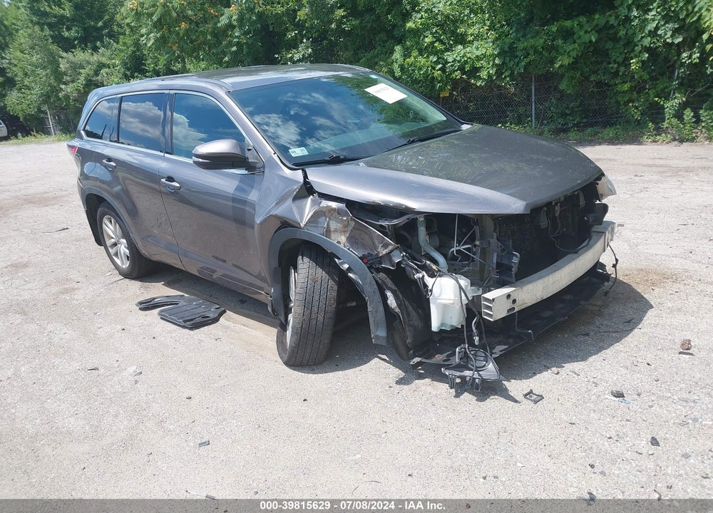 2015 TOYOTA HIGHLANDER LE V6 VIN: 5TDBKRFH3FS104914