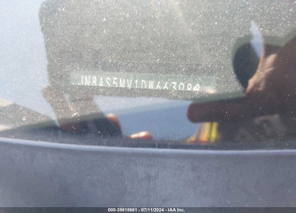 2013 NISSAN ROGUE S VIN: JN8AS5MV1DW663988