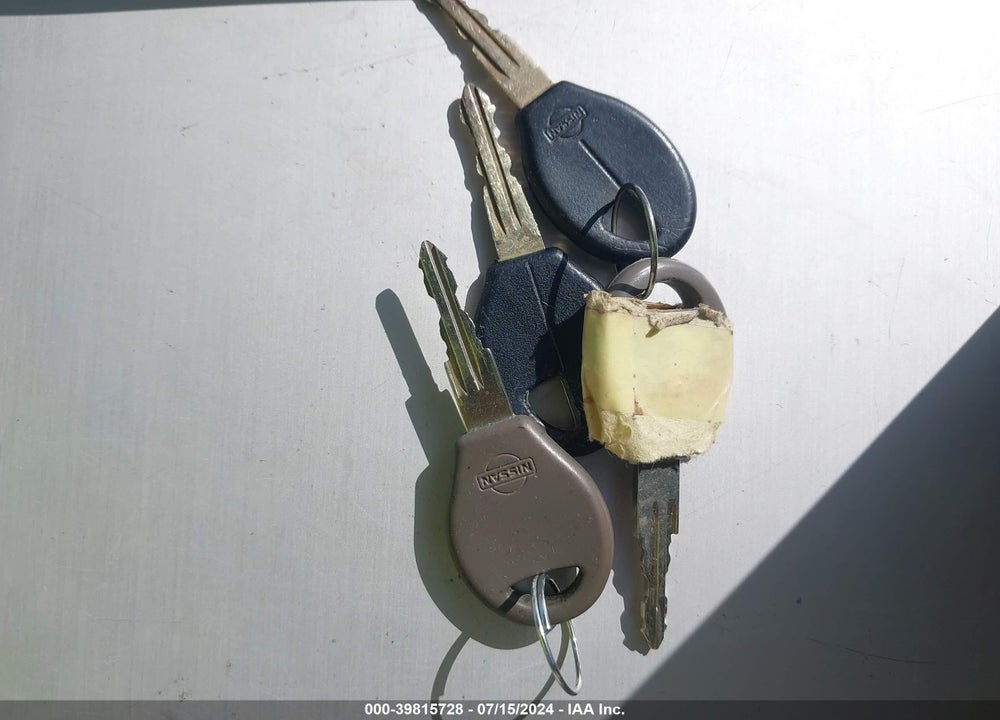 1997 NISSAN ALTIMA VIN: 1N4BU31D0VC154073
