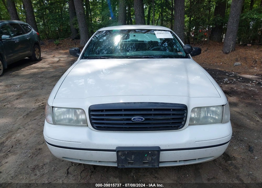 2000 FORD CROWN VICTORIA POLICE INTERCEPTOR VIN: 2FAFP71W5YX109851