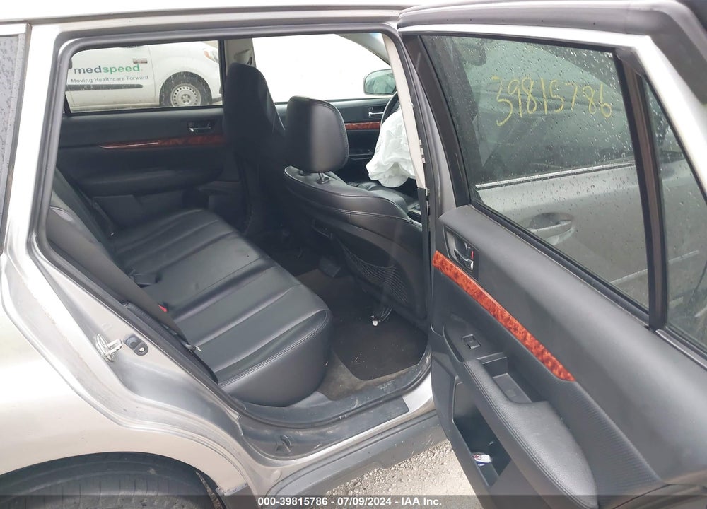 2011 SUBARU OUTBACK 2.5I LIMITED VIN: 4S4BRBLC2B3431016