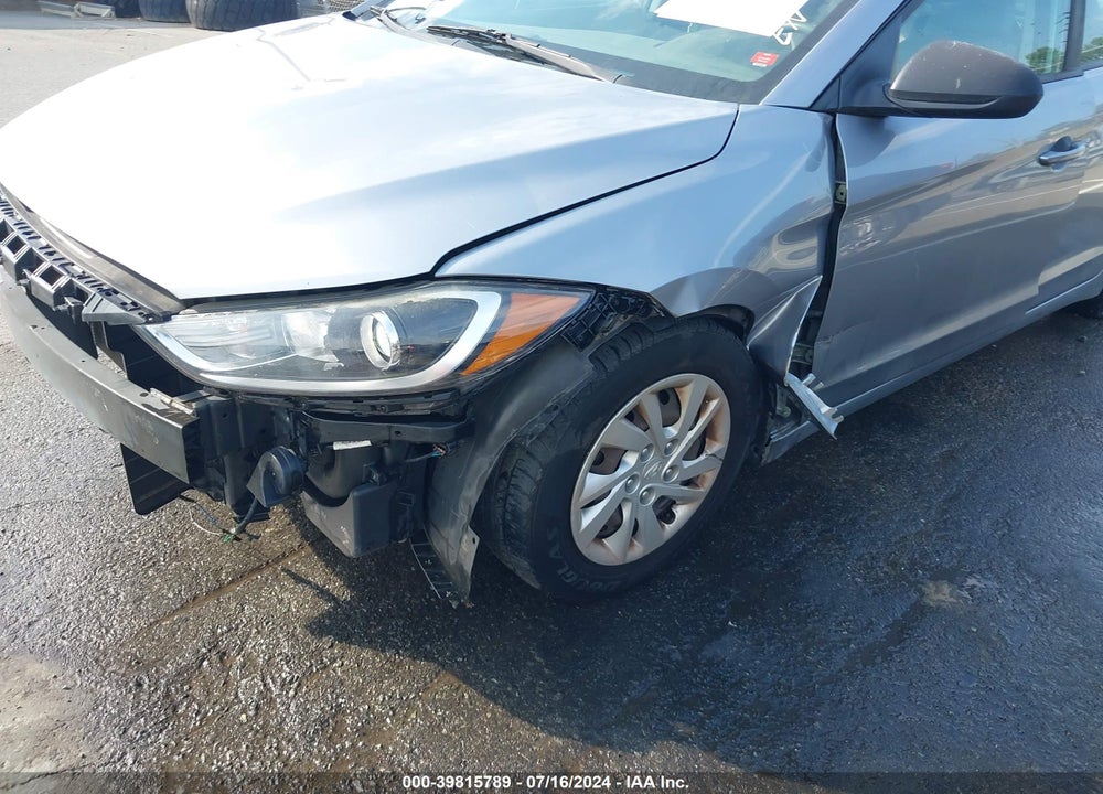 2017 HYUNDAI ELANTRA SE VIN: 5NPD74LFXHH100383