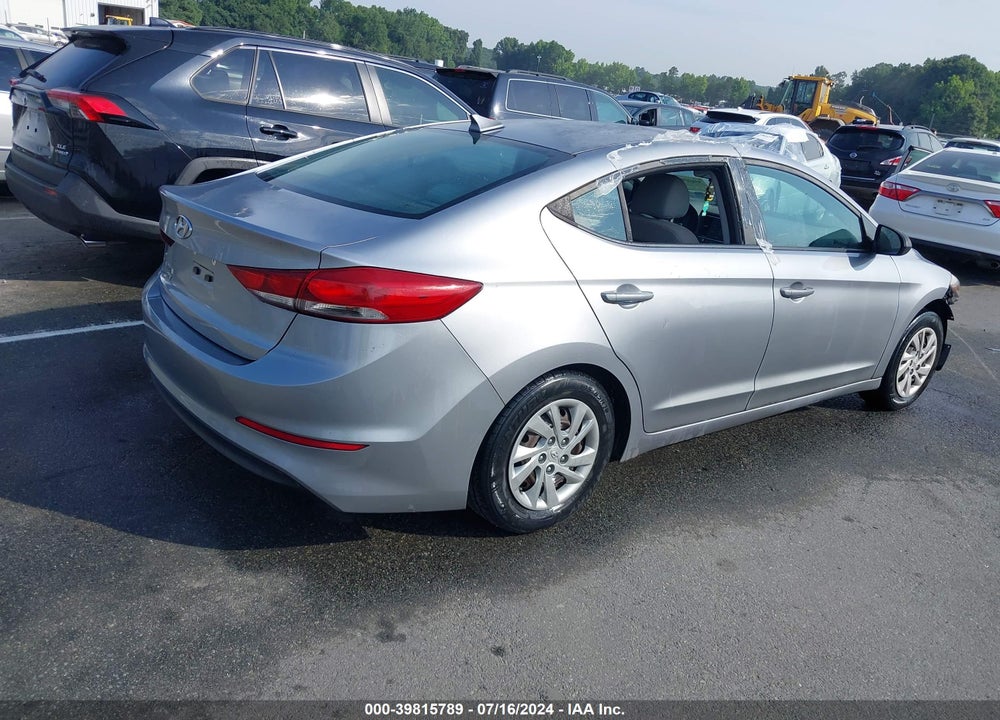 2017 HYUNDAI ELANTRA SE VIN: 5NPD74LFXHH100383
