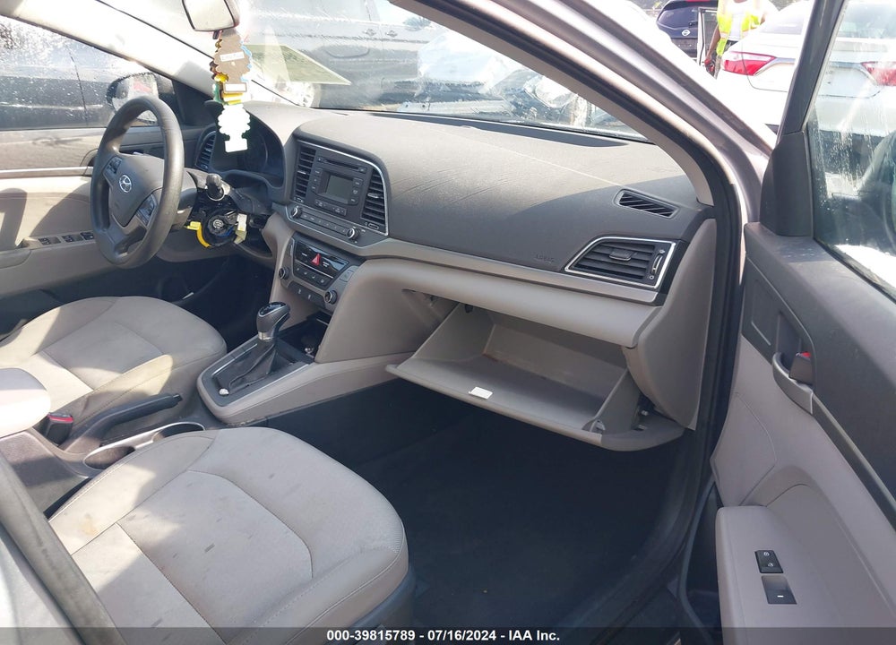 2017 HYUNDAI ELANTRA SE VIN: 5NPD74LFXHH100383