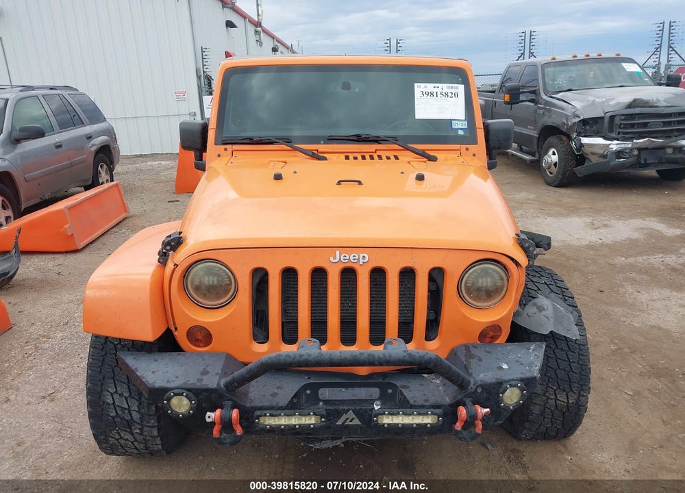 2013 JEEP WRANGLER UNLIMITED SAHARA VIN: 1C4BJWEG0DL502624