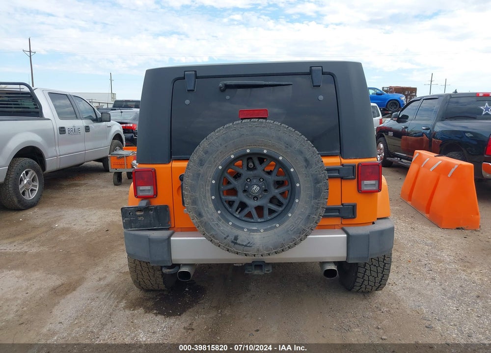 2013 JEEP WRANGLER UNLIMITED SAHARA VIN: 1C4BJWEG0DL502624