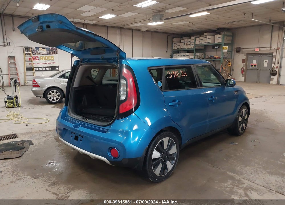 2017 KIA SOUL VIN: KNDJP3A53H7467704