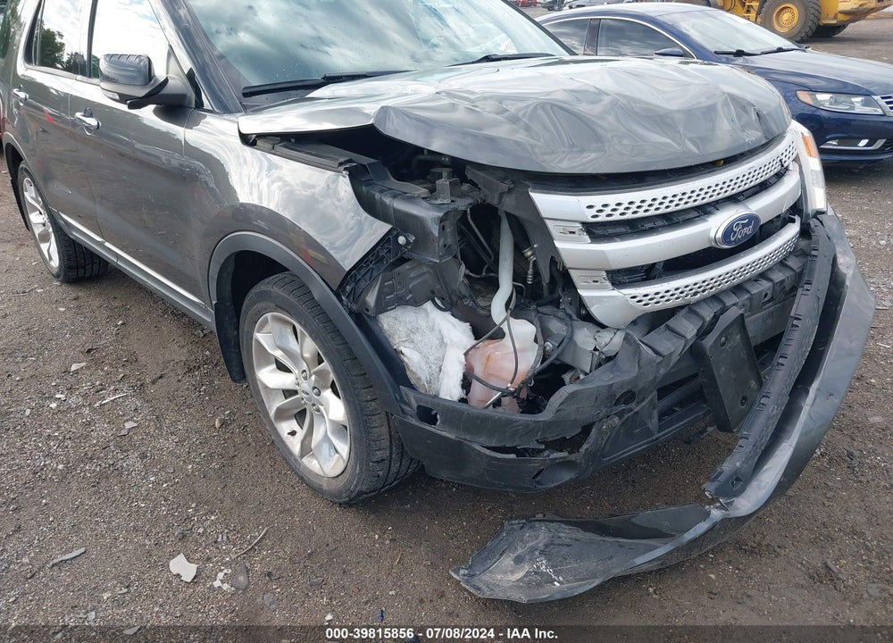 2015 FORD EXPLORER XLT VIN: 1FM5K8D84FGB72073