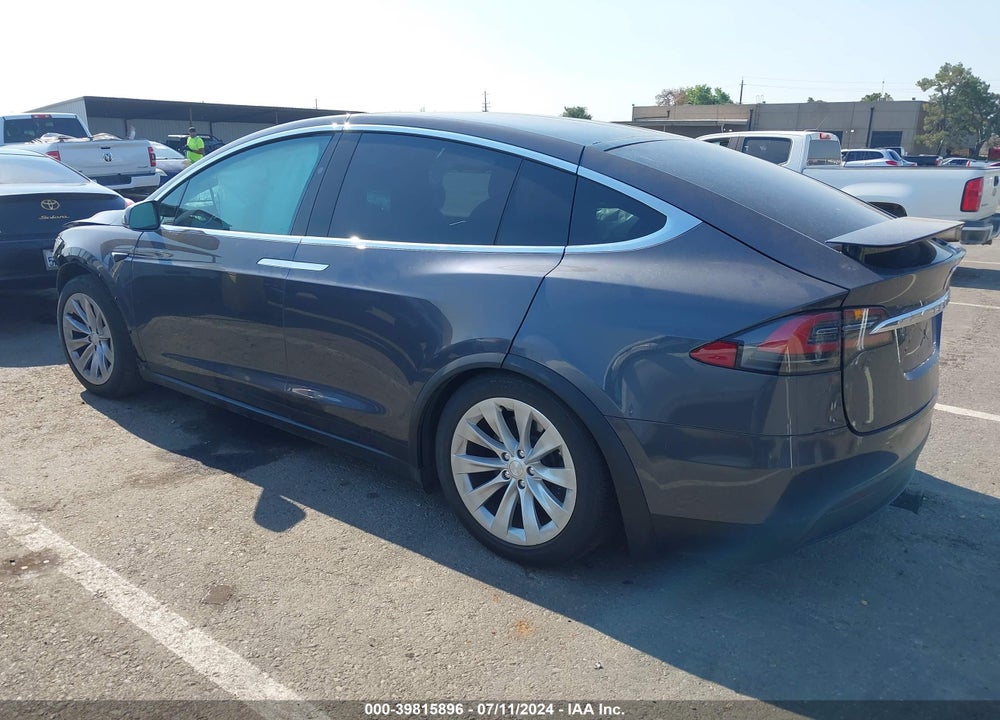 2017 TESLA MODEL X 100D/75D/90D VIN: 5YJXCBE27HF046028