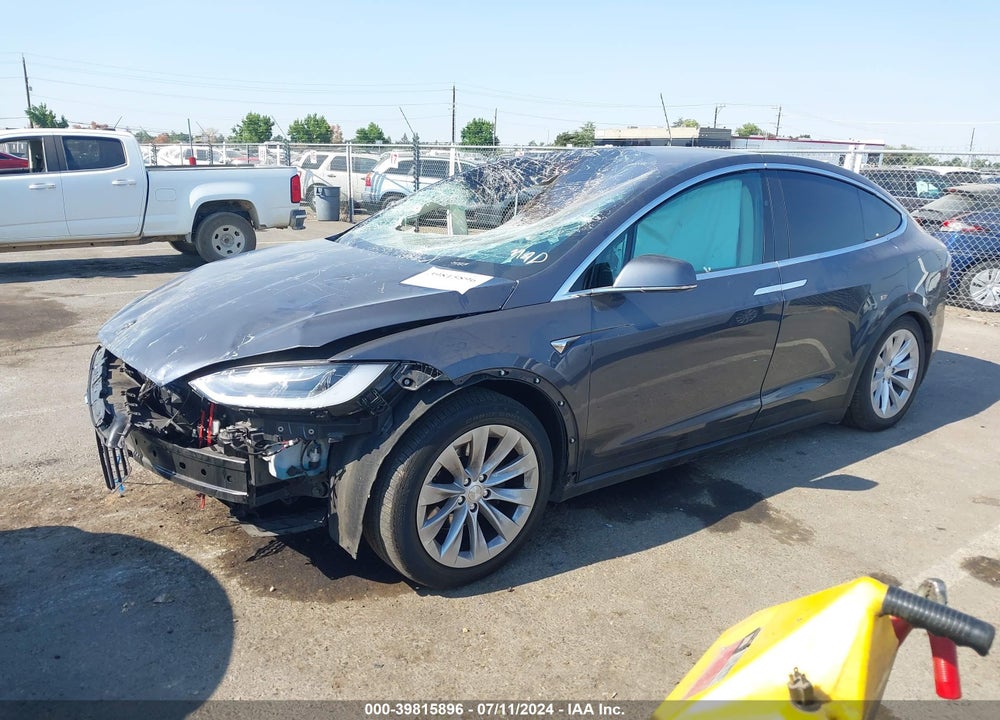 2017 TESLA MODEL X 100D/75D/90D VIN: 5YJXCBE27HF046028