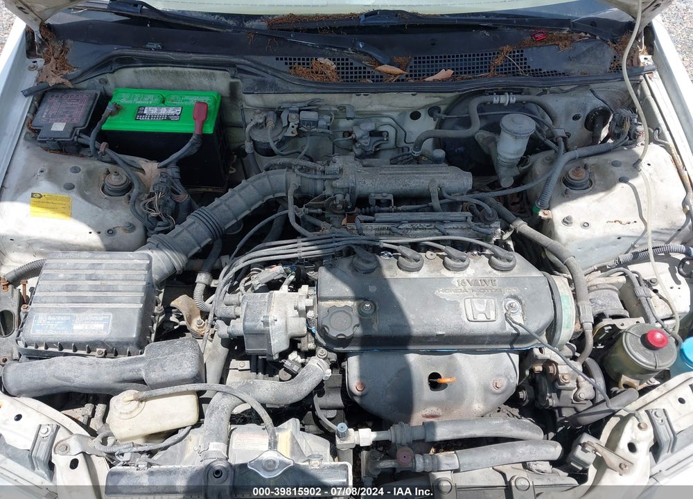 1992 HONDA CIVIC DX VIN: 1HGEG864XNL066542