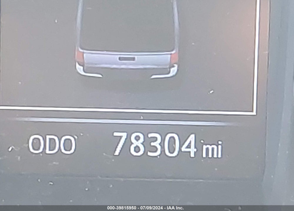 2019 TOYOTA TACOMA SR VIN: 5TFSX5EN2KX070096