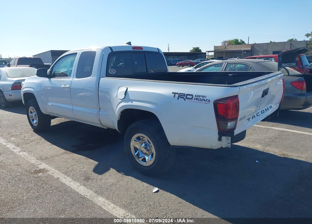 2019 TOYOTA TACOMA SR VIN: 5TFSX5EN2KX070096