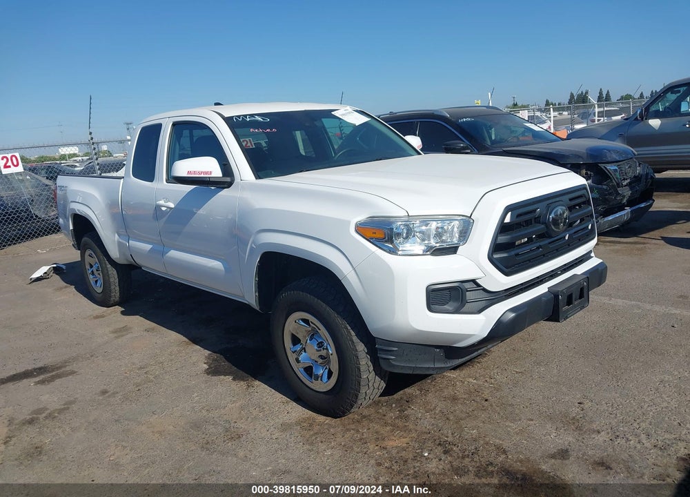 2019 TOYOTA TACOMA SR VIN: 5TFSX5EN2KX070096