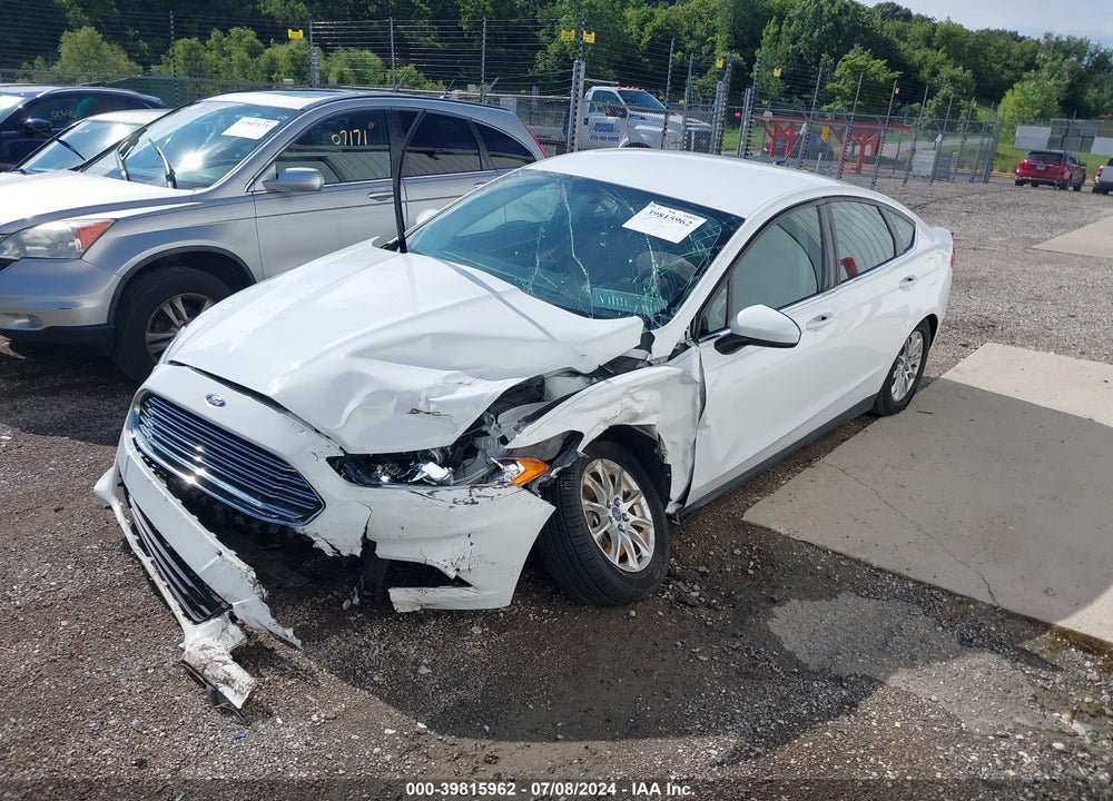 2015 FORD FUSION S VIN: 3FA6P0G71FR223428