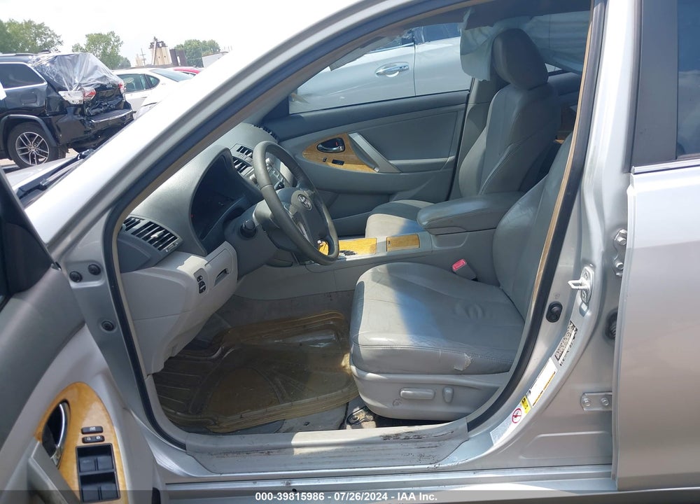 2007 TOYOTA CAMRY XLE V6 VIN: JTNBK46K473024891
