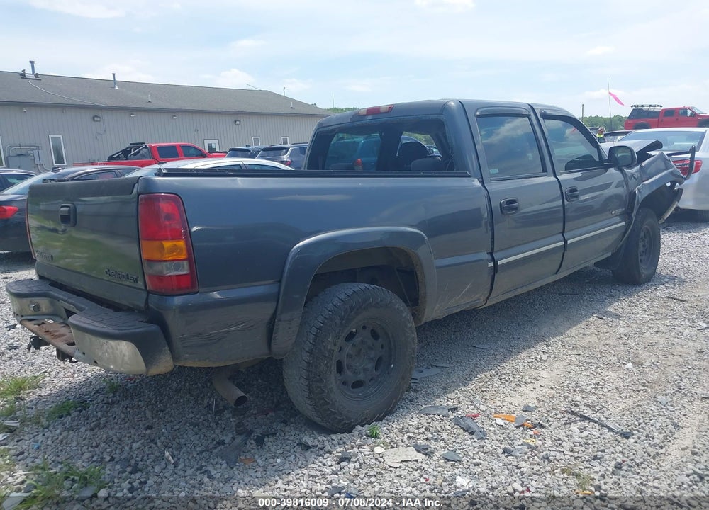 2002 CHEVROLET SILVERADO 1500HD LS VIN: 1GCGK13U02F121995