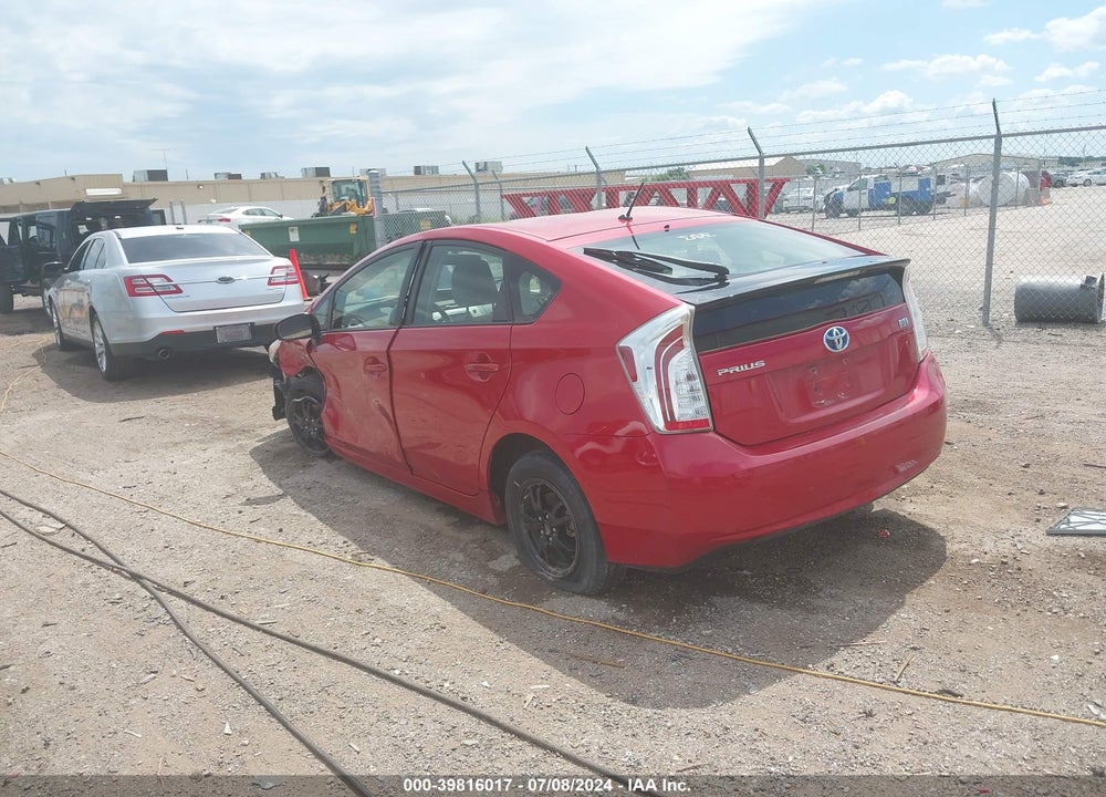 2013 TOYOTA PRIUS TWO VIN: JTDKN3DU5D1690823