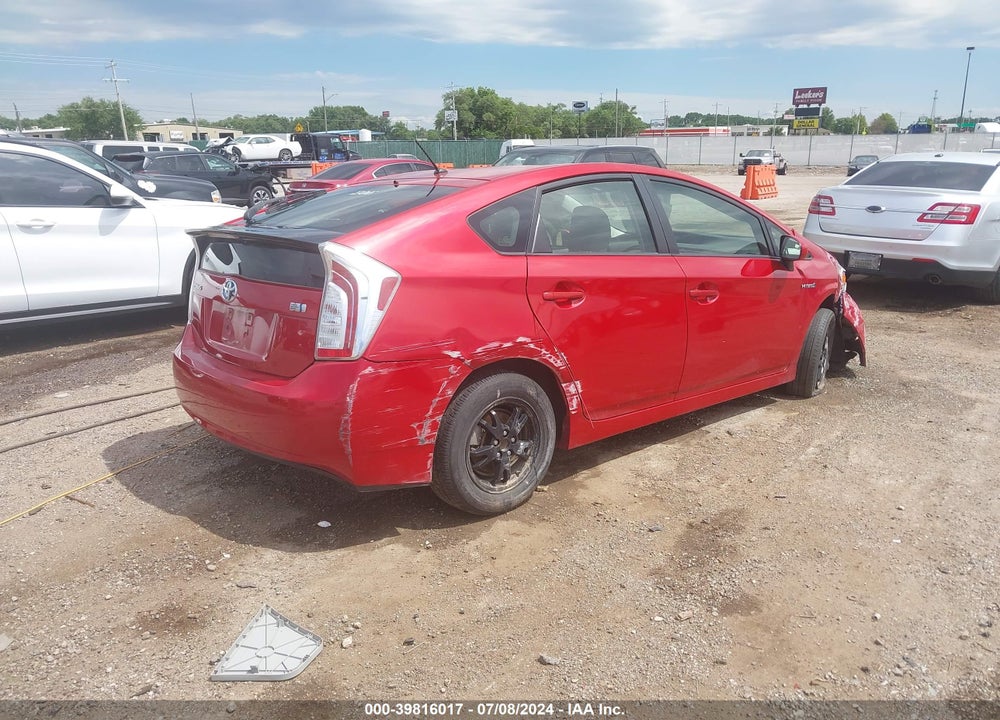 2013 TOYOTA PRIUS TWO VIN: JTDKN3DU5D1690823
