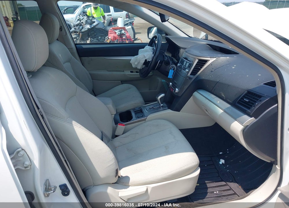 2011 SUBARU OUTBACK 2.5I PREMIUM VIN: 4S4BRBCCXB3433337