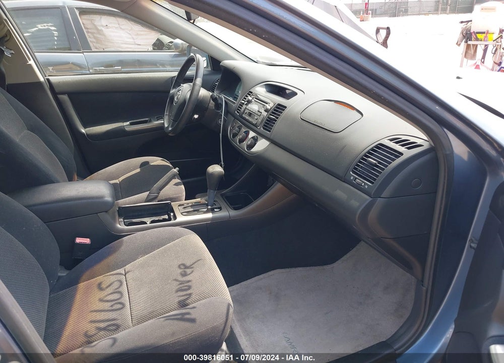 2002 TOYOTA CAMRY SE VIN: 4T1BE32K42U541098