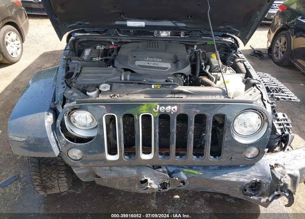 2017 JEEP WRANGLER UNLIMITED SAHARA 4X4 VIN: 1C4BJWEG1HL579136