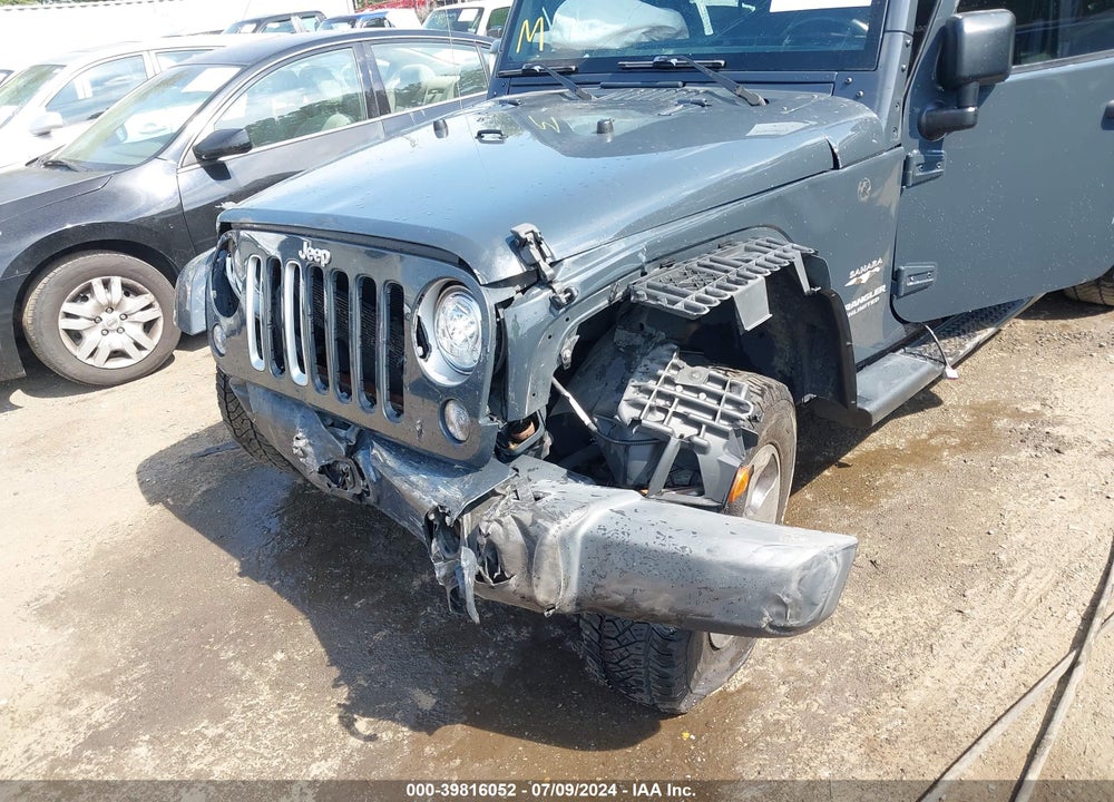 2017 JEEP WRANGLER UNLIMITED SAHARA 4X4 VIN: 1C4BJWEG1HL579136