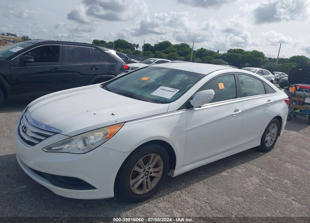 2014 HYUNDAI SONATA GLS VIN: 5NPEB4ACXEH881199