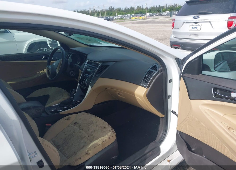 2014 HYUNDAI SONATA GLS VIN: 5NPEB4ACXEH881199