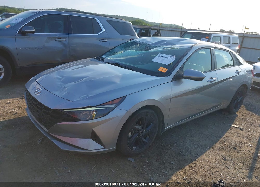 2022 HYUNDAI ELANTRA SEL VIN: 5NPLS4AG5NH055046