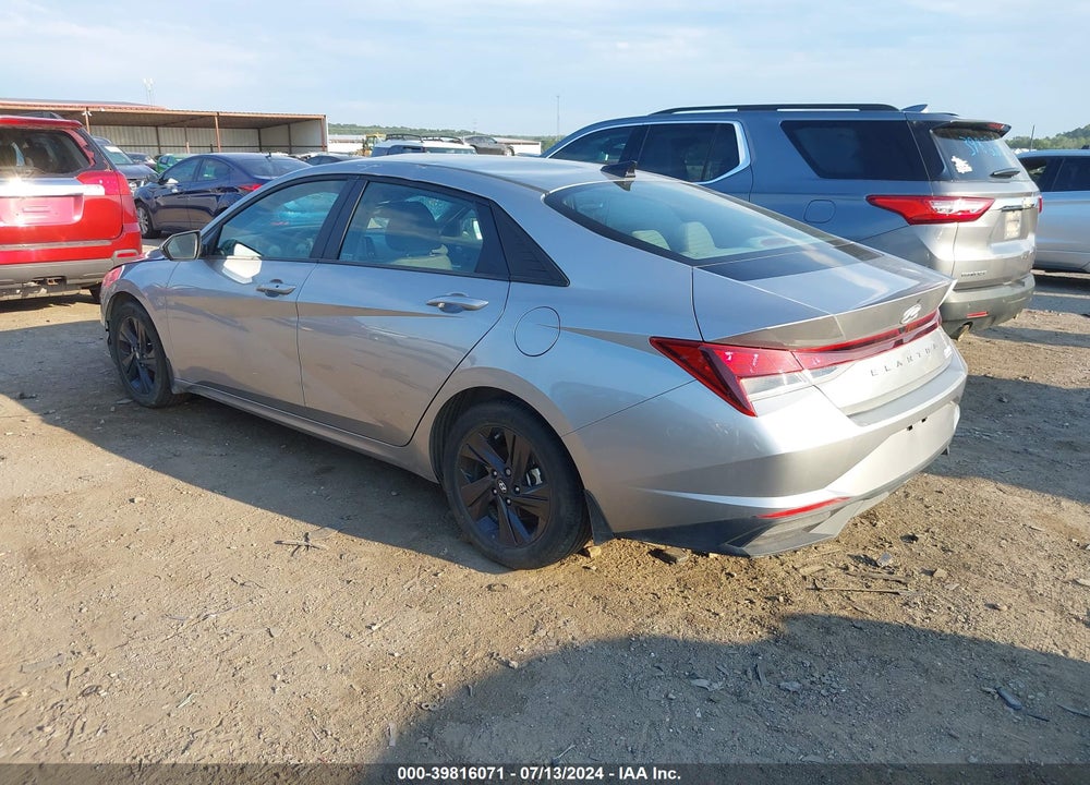 2022 HYUNDAI ELANTRA SEL VIN: 5NPLS4AG5NH055046