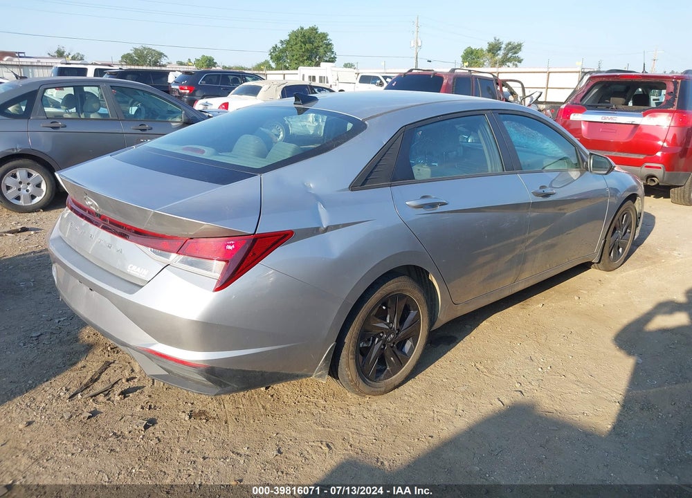 2022 HYUNDAI ELANTRA SEL VIN: 5NPLS4AG5NH055046