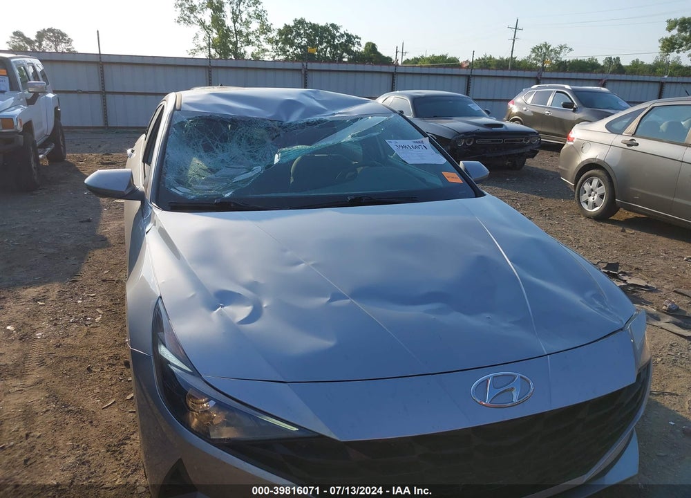 2022 HYUNDAI ELANTRA SEL VIN: 5NPLS4AG5NH055046