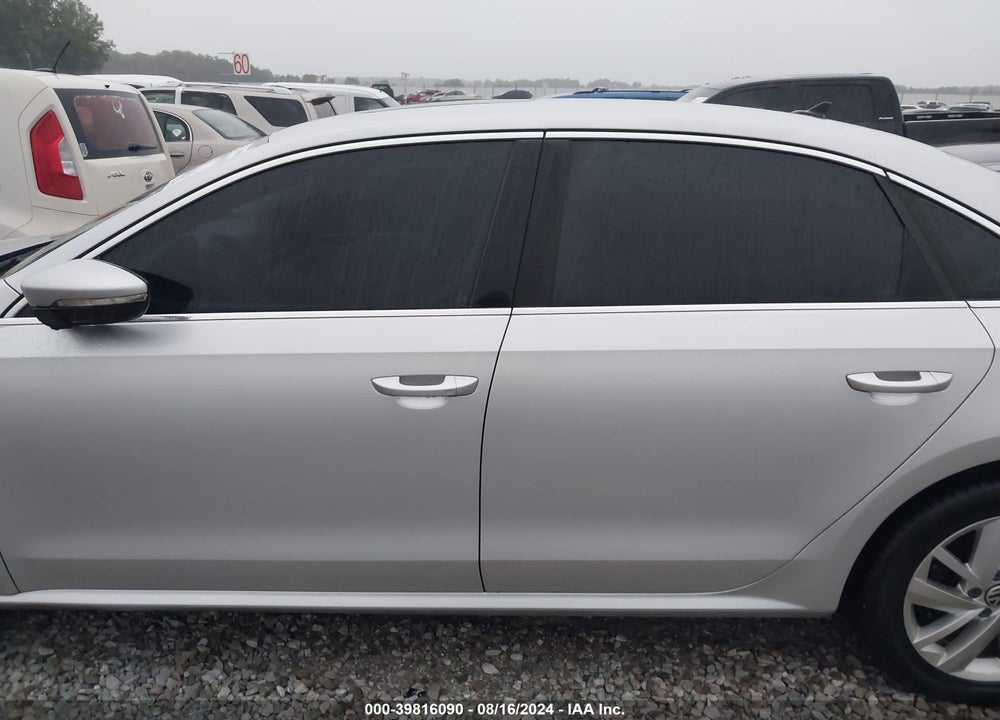 2018 VOLKSWAGEN PASSAT 2.0T SE VIN: 1VWBA7A31JC040057