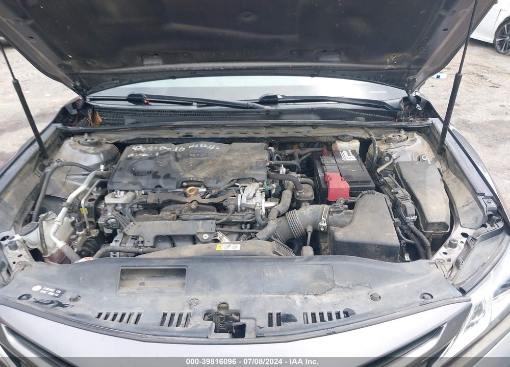 2018 TOYOTA CAMRY SE VIN: 4T1B11HK5JU006965