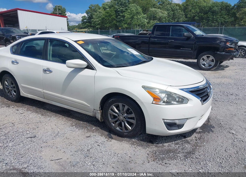 2015 NISSAN ALTIMA 2.5 S VIN: 1N4AL3AP9FN352780