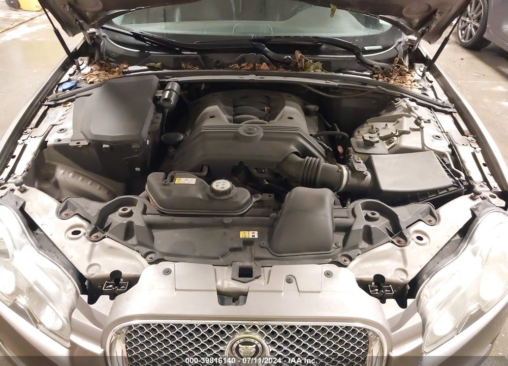 2009 JAGUAR XF LUXURY VIN: SAJWA05B69HR39915