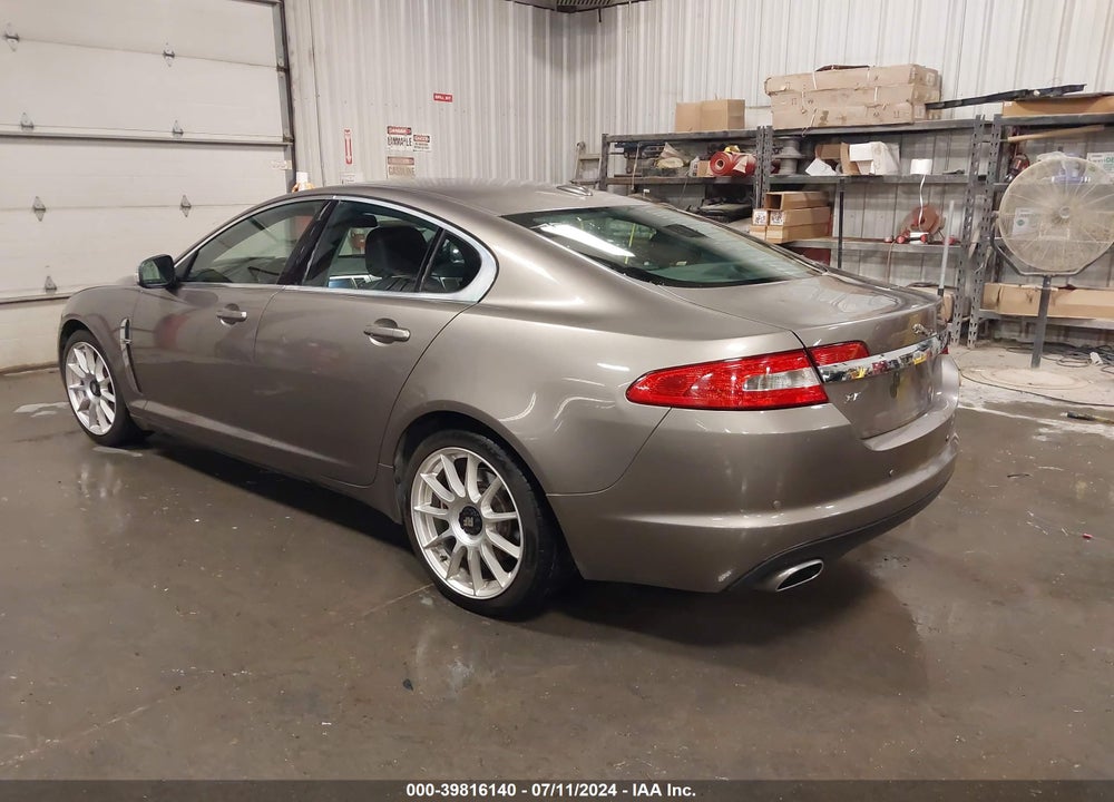 2009 JAGUAR XF LUXURY VIN: SAJWA05B69HR39915
